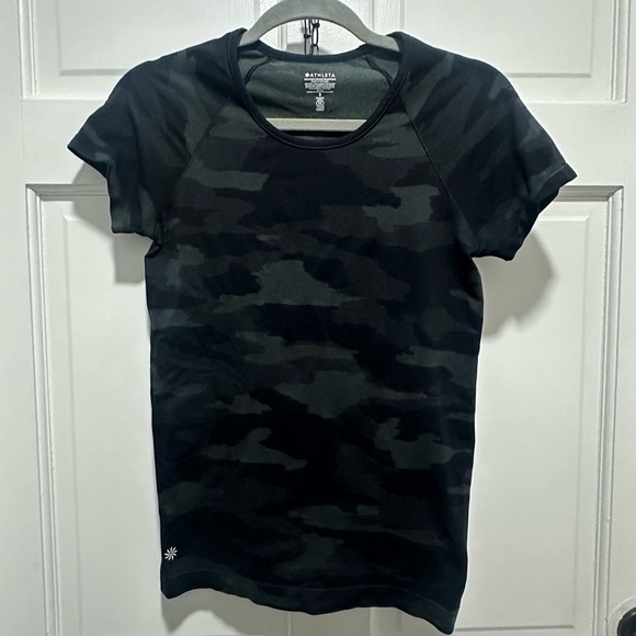 Athleta Momentum Seamless Camo T Shirt Tee size S - Picture 2 of 5